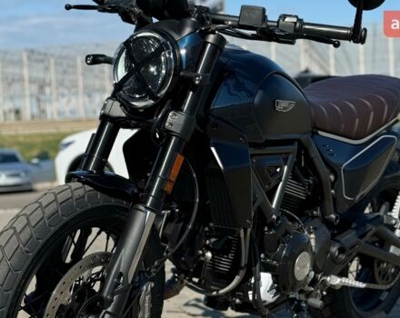 Дукати Scrambler Nightshift 803, объемом двигателя 0.8 л и пробегом 0 тыс. км за 15662 $, фото 7 на Automoto.ua