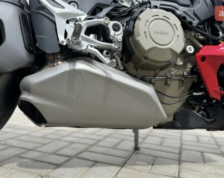 Дукати Streetfighter 1103, объемом двигателя 1.1 л и пробегом 0 тыс. км за 33239 $, фото 30 на Automoto.ua
