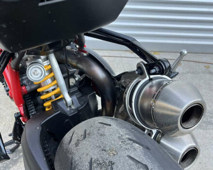 Красный Дукати Streetfighter 848, объемом двигателя 0 л и пробегом 18 тыс. км за 10900 $, фото 9 на Automoto.ua