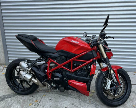 Красный Дукати Streetfighter 848, объемом двигателя 0 л и пробегом 18 тыс. км за 10900 $, фото 7 на Automoto.ua