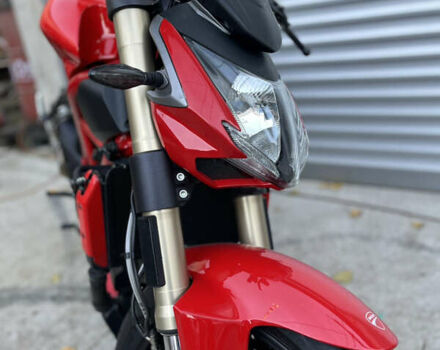 Красный Дукати Streetfighter 848, объемом двигателя 0 л и пробегом 18 тыс. км за 10900 $, фото 10 на Automoto.ua