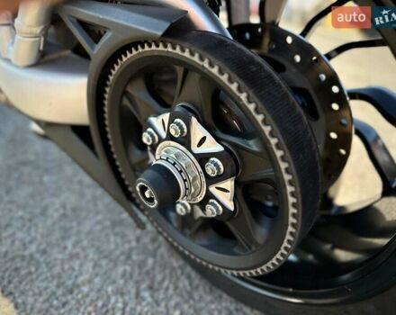 Дукати XDiavel S Glossy , объемом двигателя 1.26 л и пробегом 12 тыс. км за 22800 $, фото 28 на Automoto.ua