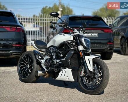 Дукати XDiavel S Glossy , объемом двигателя 1.26 л и пробегом 12 тыс. км за 22800 $, фото 11 на Automoto.ua