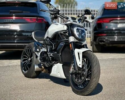 Дукати XDiavel S Glossy , объемом двигателя 1.26 л и пробегом 12 тыс. км за 22800 $, фото 7 на Automoto.ua