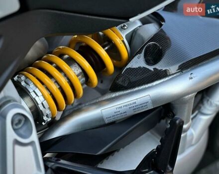 Дукати XDiavel S Glossy , объемом двигателя 1.26 л и пробегом 12 тыс. км за 22800 $, фото 44 на Automoto.ua