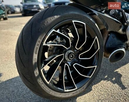 Дукати XDiavel S Glossy , объемом двигателя 1.26 л и пробегом 12 тыс. км за 22800 $, фото 24 на Automoto.ua