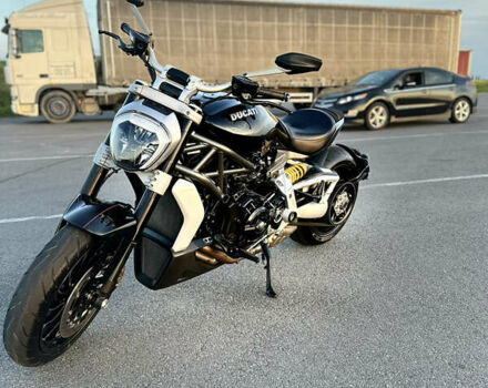 Дукати XDiavel S Glossy , объемом двигателя 1.2 л и пробегом 9 тыс. км за 19200 $, фото 7 на Automoto.ua