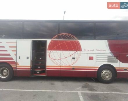 Красный ЕОС 180, объемом двигателя 12 л и пробегом 8 тыс. км за 16500 $, фото 2 на Automoto.ua