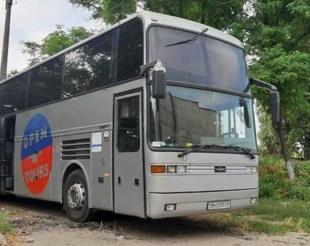 Сірий ЕОС 180, об'ємом двигуна 11.97 л та пробігом 1 тис. км за 16000 $, фото 3 на Automoto.ua