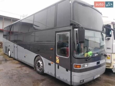 Серый ЕОС Коач, объемом двигателя 11.97 л и пробегом 1 тыс. км за 15000 $, фото 1 на Automoto.ua