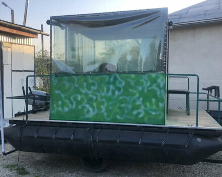 Эвинруд 25 хп, объемом двигателя 10.85 л и пробегом 0 тыс. км за 3000 $, фото 1 на Automoto.ua