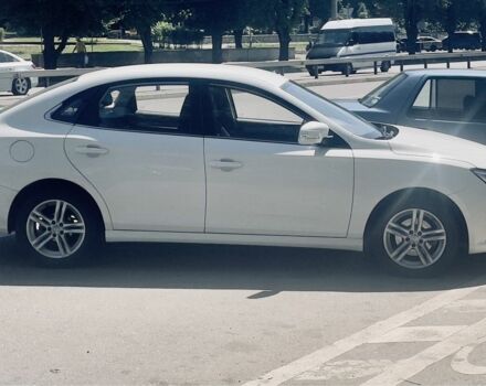 Белый ФАВ Бестурн, объемом двигателя 1.6 л и пробегом 3 тыс. км за 8000 $, фото 1 на Automoto.ua