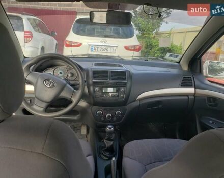 Білий ФАВ В5, об'ємом двигуна 1.5 л та пробігом 80 тис. км за 2000 $, фото 4 на Automoto.ua