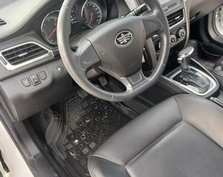 Белый ФАВ B30, объемом двигателя 1.6 л и пробегом 88 тыс. км за 8275 $, фото 1 на Automoto.ua