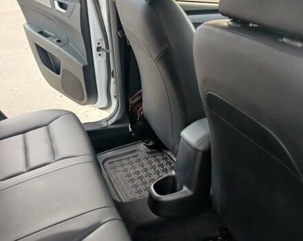 Белый ФАВ B30, объемом двигателя 1.6 л и пробегом 88 тыс. км за 8275 $, фото 3 на Automoto.ua