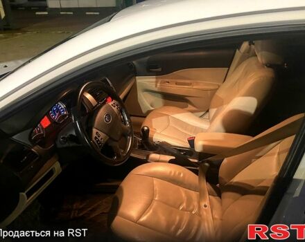 Белый ФАВ Besturn B50, объемом двигателя 1.6 л и пробегом 160 тыс. км за 4200 $, фото 2 на Automoto.ua
