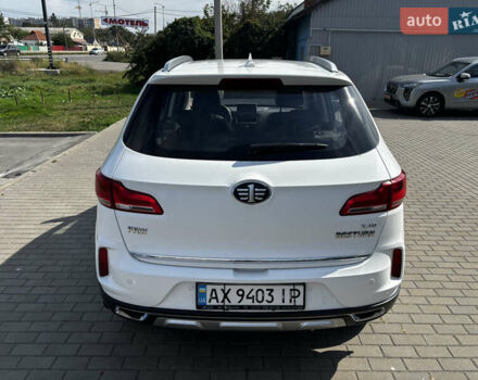 Белый ФАВ Besturn X40, объемом двигателя 1.6 л и пробегом 119 тыс. км за 8000 $, фото 10 на Automoto.ua