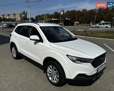 Белый ФАВ Besturn X40, объемом двигателя 1.6 л и пробегом 119 тыс. км за 8000 $, фото 15 на Automoto.ua