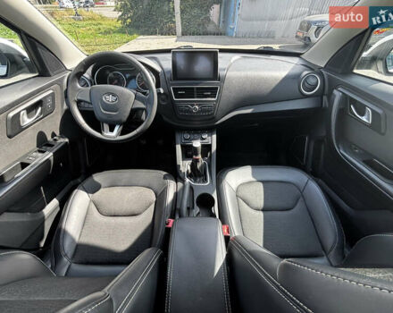 Белый ФАВ Besturn X40, объемом двигателя 1.6 л и пробегом 119 тыс. км за 8000 $, фото 20 на Automoto.ua