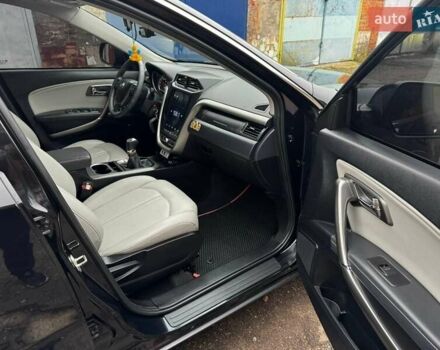 Черный ФАВ Besturn X80, объемом двигателя 2 л и пробегом 45 тыс. км за 12000 $, фото 10 на Automoto.ua