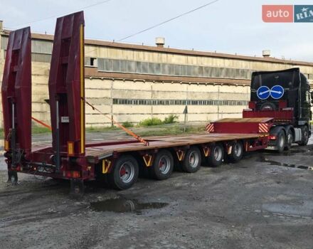 Красный Файмонвиль Multimax, объемом двигателя 0 л и пробегом 100 тыс. км за 57500 $, фото 5 на Automoto.ua