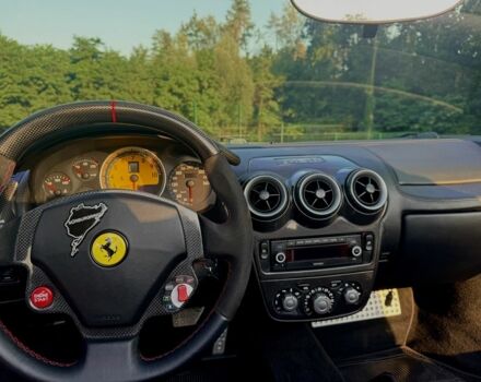 Червоний Феррарі F430, об'ємом двигуна 4.3 л та пробігом 67 тис. км за 105000 $, фото 5 на Automoto.ua
