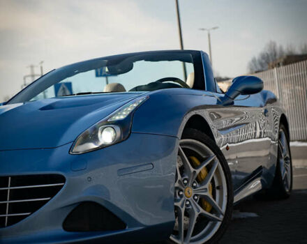 Синий Феррари California T, объемом двигателя 3.9 л и пробегом 25 тыс. км за 159999 $, фото 1 на Automoto.ua