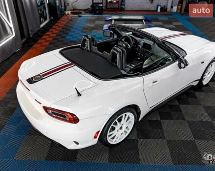 Білий Фіат 124, об'ємом двигуна 1.37 л та пробігом 38 тис. км за 19000 $, фото 3 на Automoto.ua