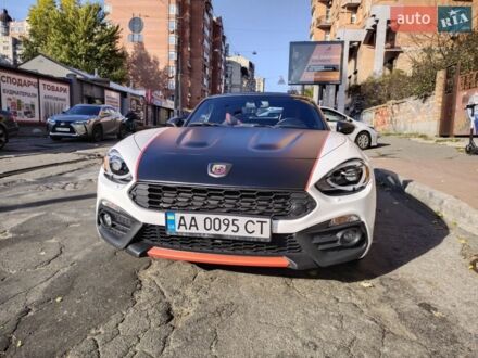 Белый Фиат 124, объемом двигателя 1.4 л и пробегом 82 тыс. км за 19800 $, фото 1 на Automoto.ua