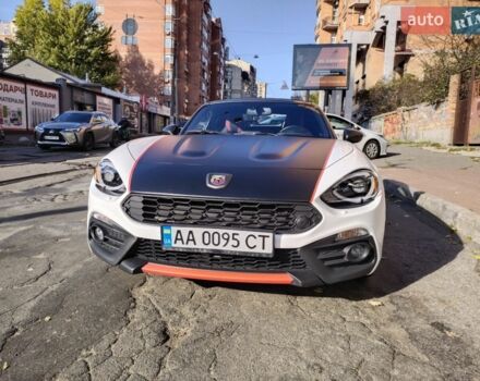 Белый Фиат 124, объемом двигателя 1.4 л и пробегом 82 тыс. км за 19800 $, фото 1 на Automoto.ua