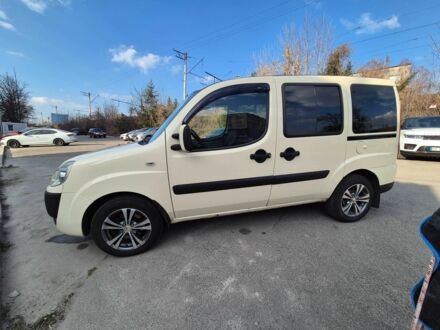 Бежевий Фіат 124, об'ємом двигуна 1.4 л та пробігом 200 тис. км за 6500 $, фото 1 на Automoto.ua