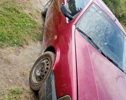 Красный Фиат 124, объемом двигателя 1.9 л и пробегом 1 тыс. км за 950 $, фото 1 на Automoto.ua