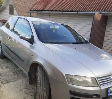 Серый Фиат 124, объемом двигателя 1.6 л и пробегом 3 тыс. км за 3200 $, фото 1 на Automoto.ua