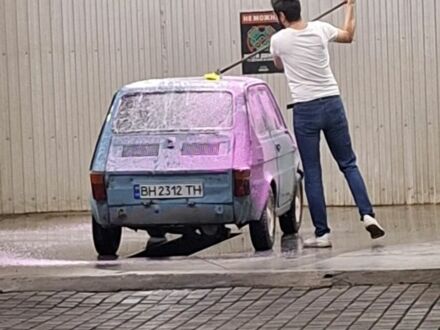 Фиат 126 1978 в Одессе на Automoto.ua Синий Фиат 126, объемом двигателя 0.7 л и пробегом 23 тыс. км за 850 $, фото 1 на Automoto.ua