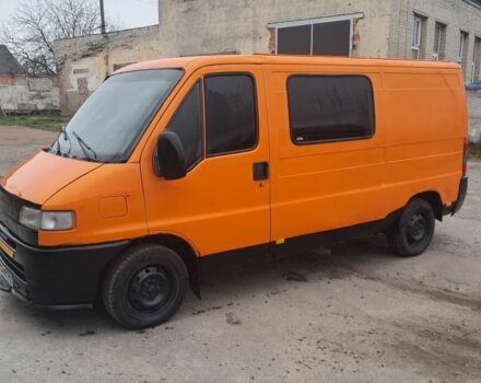 Желтый Фиат 130, объемом двигателя 1.9 л и пробегом 500 тыс. км за 1200 $, фото 1 на Automoto.ua