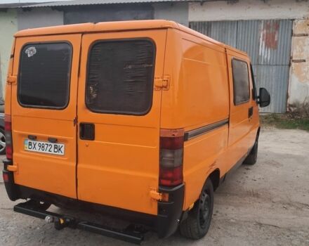 Желтый Фиат 130, объемом двигателя 1.9 л и пробегом 500 тыс. км за 1200 $, фото 3 на Automoto.ua