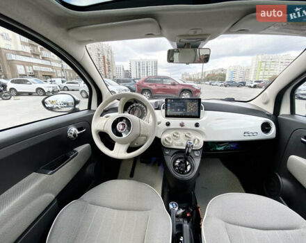 Білий Фіат 500, об'ємом двигуна 1.24 л та пробігом 165 тис. км за 8900 $, фото 14 на Automoto.ua