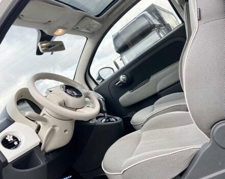 Білий Фіат 500, об'ємом двигуна 1.24 л та пробігом 165 тис. км за 8900 $, фото 7 на Automoto.ua