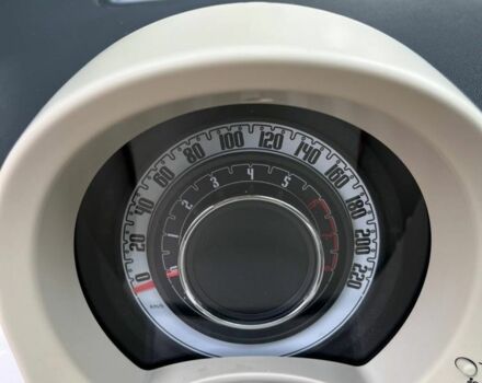 Белый Фиат 500, объемом двигателя 0 л и пробегом 90 тыс. км за 7700 $, фото 6 на Automoto.ua