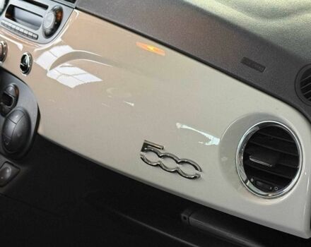 Белый Фиат 500, объемом двигателя 1.4 л и пробегом 100 тыс. км за 6940 $, фото 14 на Automoto.ua