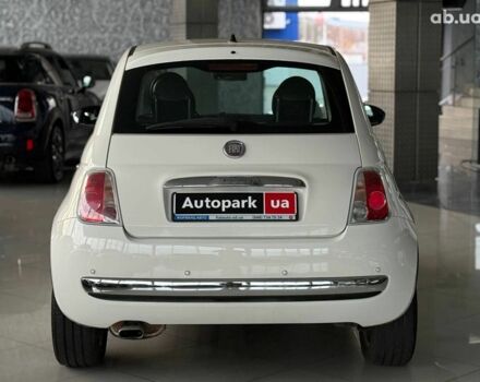 Белый Фиат 500, объемом двигателя 1.4 л и пробегом 100 тыс. км за 6790 $, фото 5 на Automoto.ua
