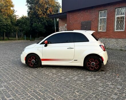 Белый Фиат 500, объемом двигателя 0 л и пробегом 124 тыс. км за 5999 $, фото 4 на Automoto.ua