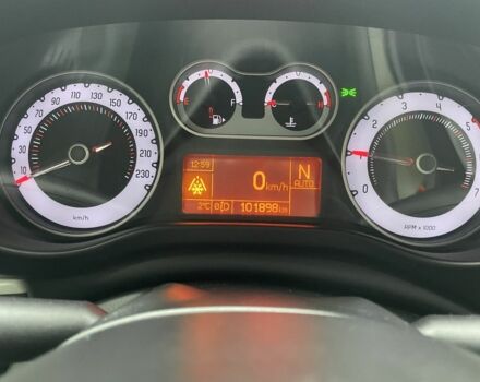 Білий Фіат 500, об'ємом двигуна 1.2 л та пробігом 113 тис. км за 9499 $, фото 5 на Automoto.ua