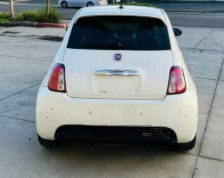 Белый Фиат 500, объемом двигателя 0 л и пробегом 78 тыс. км за 3000 $, фото 4 на Automoto.ua