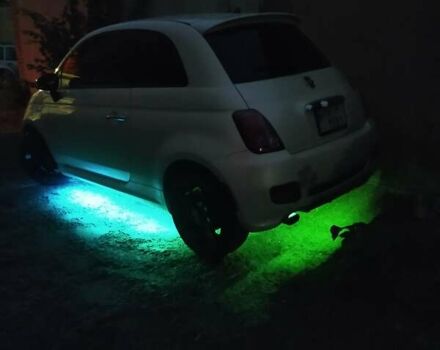 Білий Фіат 500, об'ємом двигуна 1.37 л та пробігом 71 тис. км за 10500 $, фото 16 на Automoto.ua