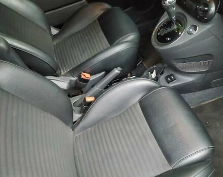 Білий Фіат 500, об'ємом двигуна 1.37 л та пробігом 71 тис. км за 10500 $, фото 10 на Automoto.ua