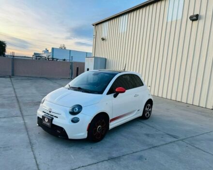 Білий Фіат 500, об'ємом двигуна 0 л та пробігом 72 тис. км за 2100 $, фото 2 на Automoto.ua