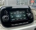 Білий Фіат 500, об'ємом двигуна 1.37 л та пробігом 137 тис. км за 9999 $, фото 10 на Automoto.ua