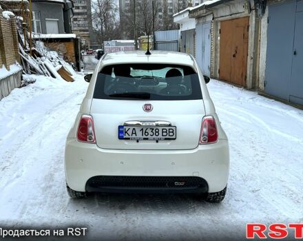 Белый Фиат 500, объемом двигателя 0 л и пробегом 44 тыс. км за 8750 $, фото 2 на Automoto.ua