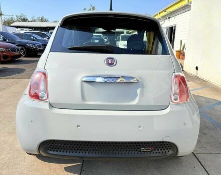 Белый Фиат 500, объемом двигателя 0 л и пробегом 58 тыс. км за 3900 $, фото 4 на Automoto.ua